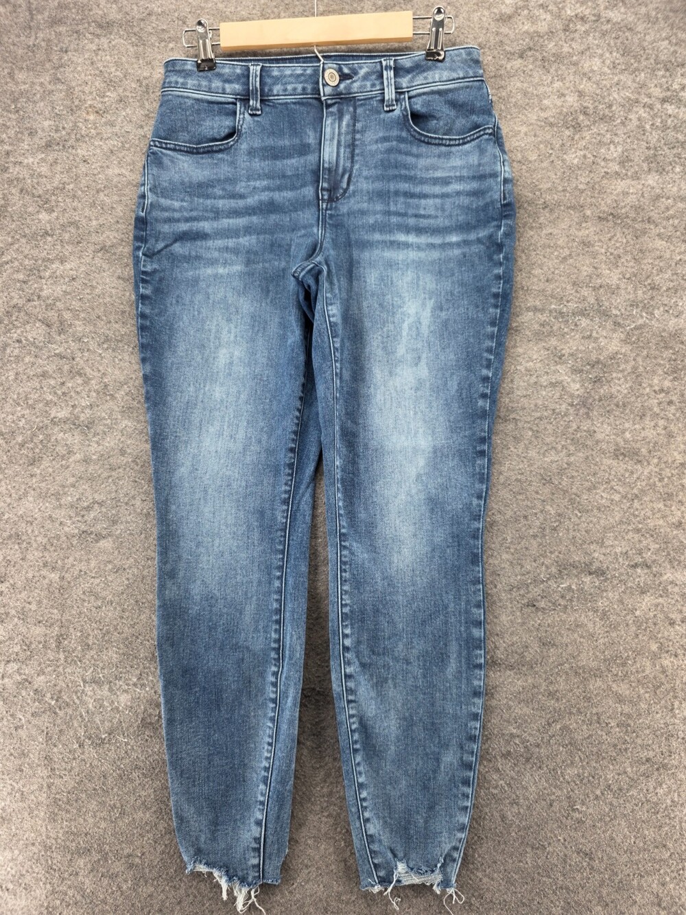 Maurices Jeans Mens Medium Mid Rise Blue Denim